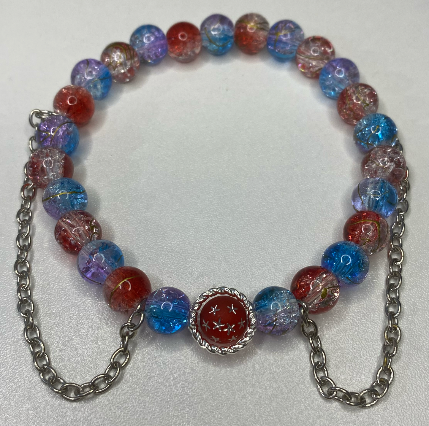 Duel-Colored Crackle Beaded Bracelet with Silver Chains