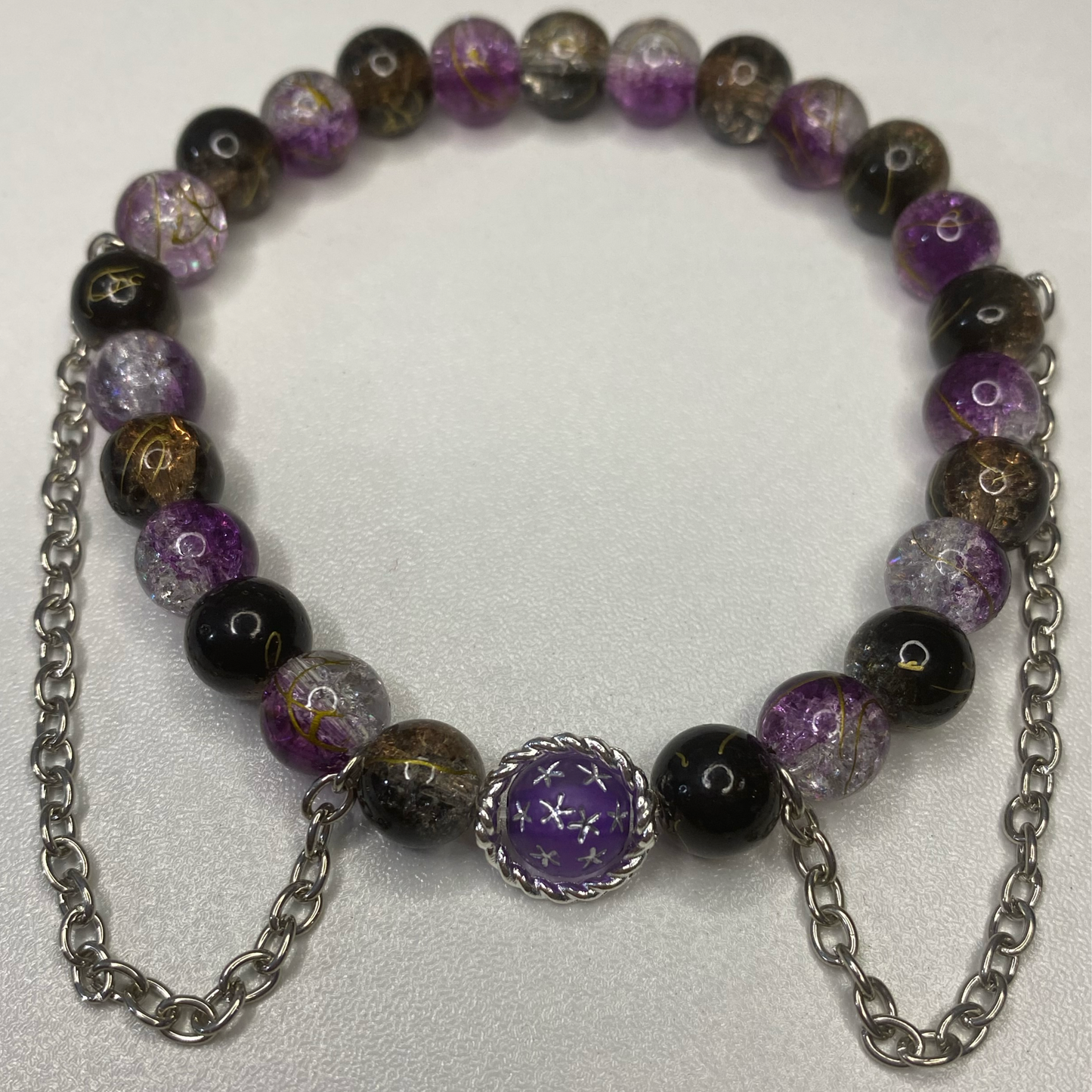 Duel-Colored Crackle Beaded Bracelet with Silver Chains